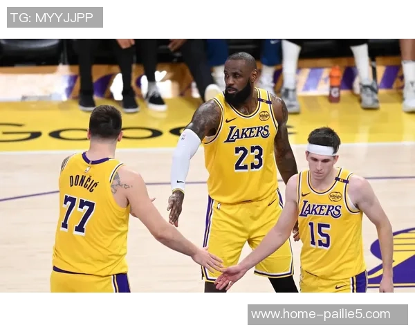 2000年马刺与湖人激战回顾:NBA季后赛经典对决的传奇篇章 2000年马刺与湖人激战回顾:NBA季后赛经典对决的传奇篇章