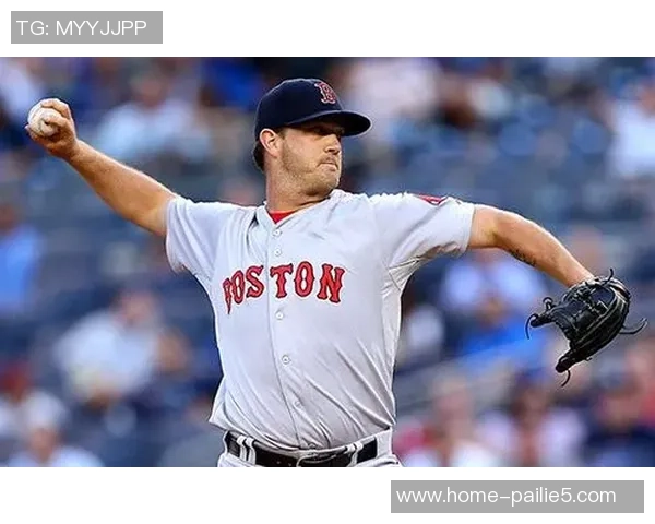 基尔队与比勒弗队激战正酣谁能在这场较量中笑到最后