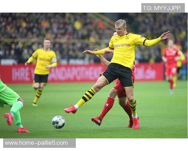 多特蒙德与帕德博激战在即球迷期待精彩对决与进球盛宴